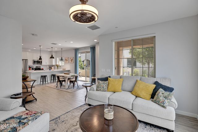 4100 S PINELAKE Way 149, Chandler, AZ 85249