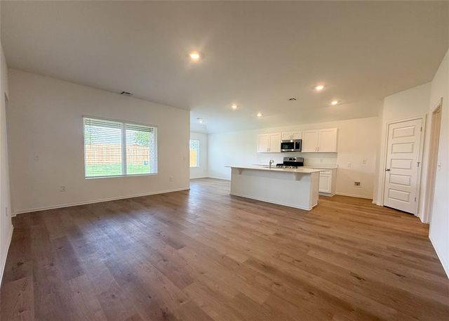 16309 Harvester Drive, Piedmont, OK 73078