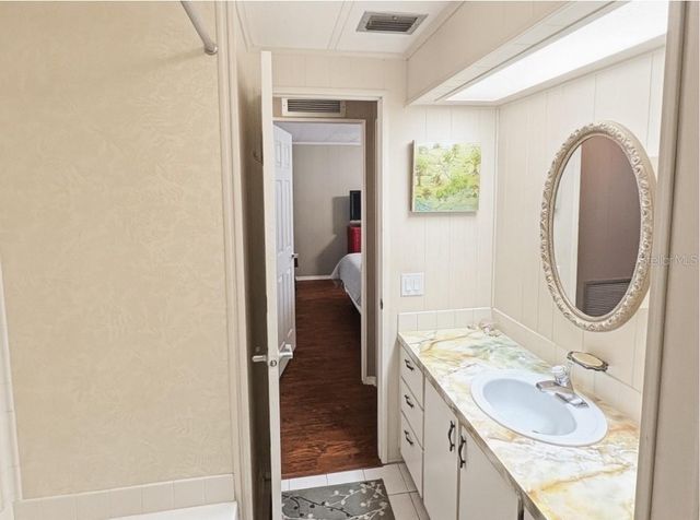 11 S BOBWHITE ROAD, Wildwood, FL 34785