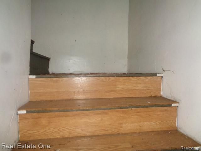 15727 Parkside Street, Detroit, MI 48238