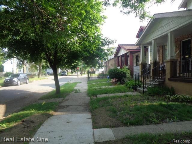15727 Parkside Street, Detroit, MI 48238