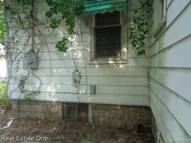 15727 Parkside Street, Detroit, MI 48238