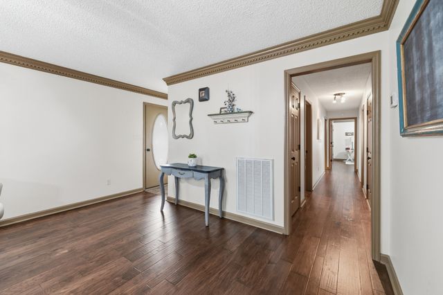 2644 Scribners Mill Rd, Culleoka, TN 38451