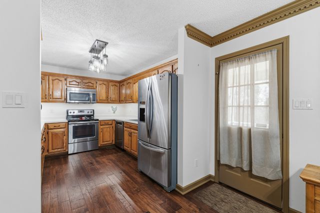 2644 Scribners Mill Rd, Culleoka, TN 38451