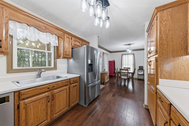 2644 Scribners Mill Rd, Culleoka, TN 38451