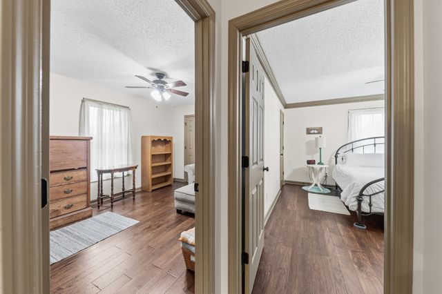 2644 Scribners Mill Rd, Culleoka, TN 38451