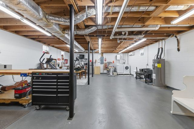 2644 Scribners Mill Rd, Culleoka, TN 38451