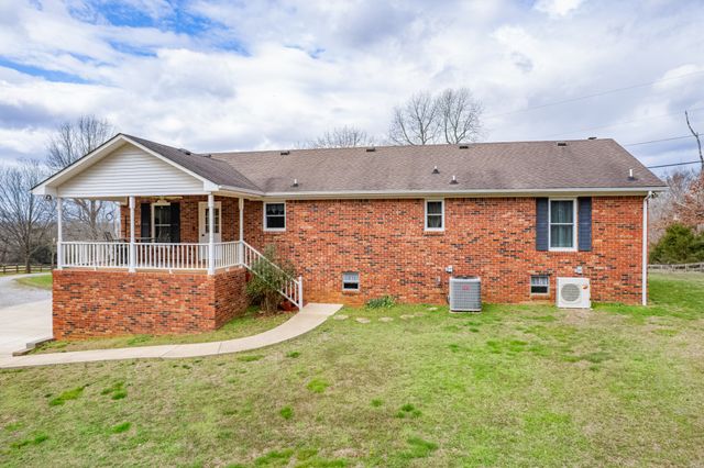 2644 Scribners Mill Rd, Culleoka, TN 38451