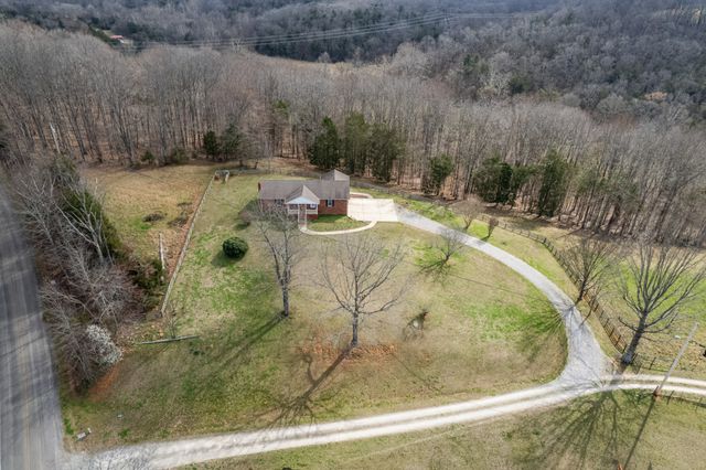 2644 Scribners Mill Rd, Culleoka, TN 38451