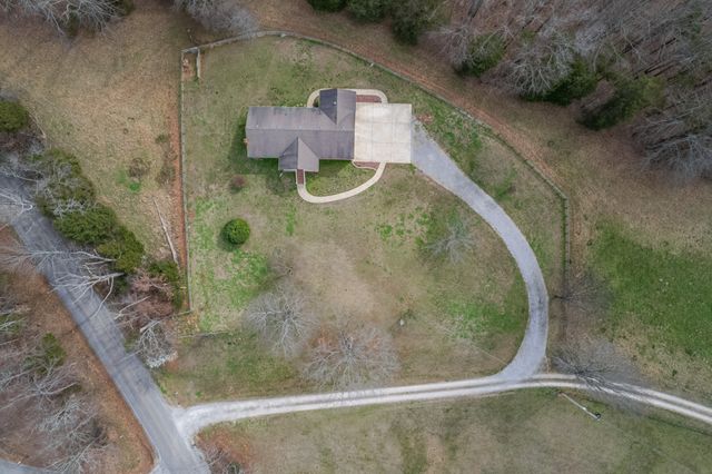 2644 Scribners Mill Rd, Culleoka, TN 38451