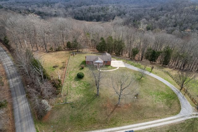 2644 Scribners Mill Rd, Culleoka, TN 38451
