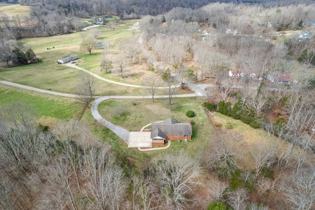 2644 Scribners Mill Rd, Culleoka, TN 38451