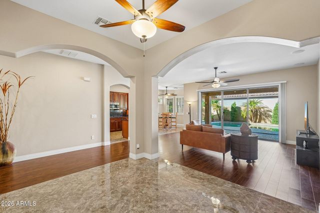13634 W CARIBBEAN Lane, Surprise, AZ 85379