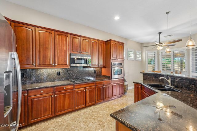 13634 W CARIBBEAN Lane, Surprise, AZ 85379