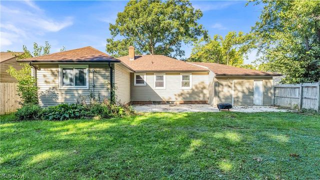 5861 Stearns Road, North Olmsted, OH 44070