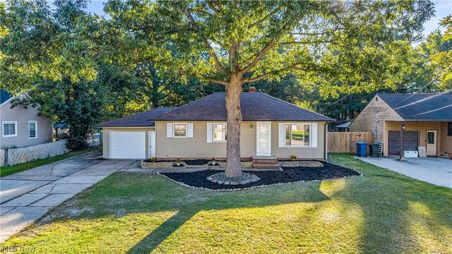 5861 Stearns Road, North Olmsted, OH 44070