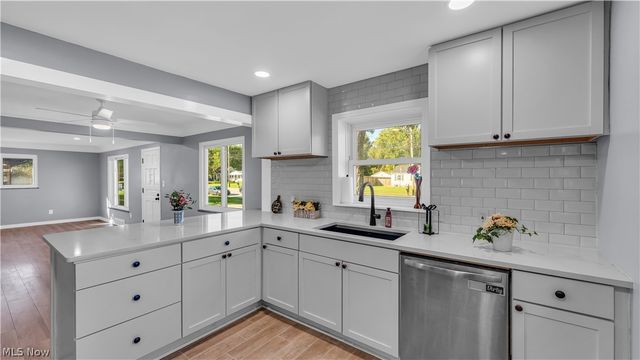 5861 Stearns Road, North Olmsted, OH 44070