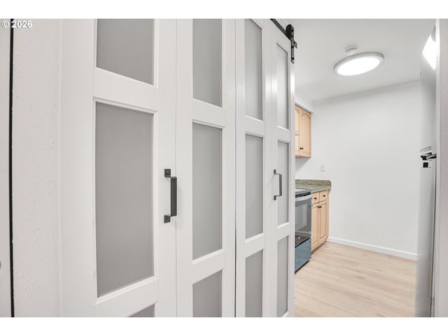 5488 Sw ALGER Ave 5, Beaverton, OR 97005