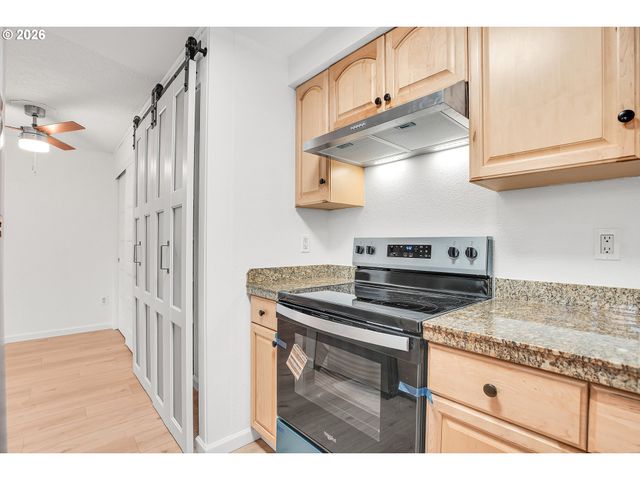 5488 Sw ALGER Ave 5, Beaverton, OR 97005