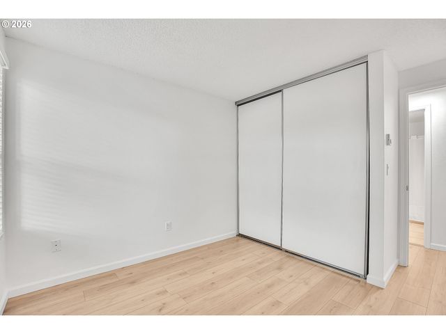 5488 Sw ALGER Ave 5, Beaverton, OR 97005