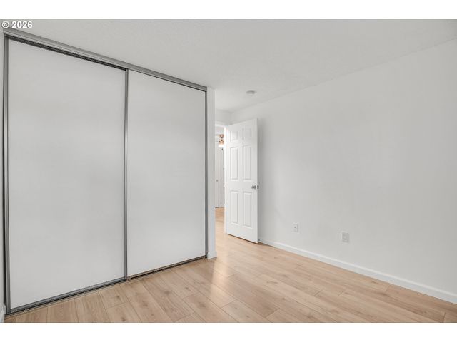 5488 Sw ALGER Ave 5, Beaverton, OR 97005