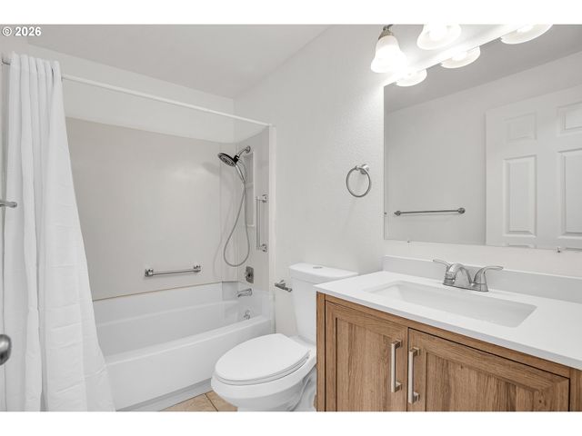 5488 Sw ALGER Ave 5, Beaverton, OR 97005