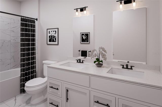 2194 BLUE HERON CIRCLE, Auburndale, FL 33823