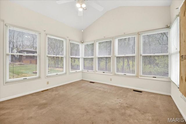 2566 Christopher Oaks Court, Oakville, MO 63129