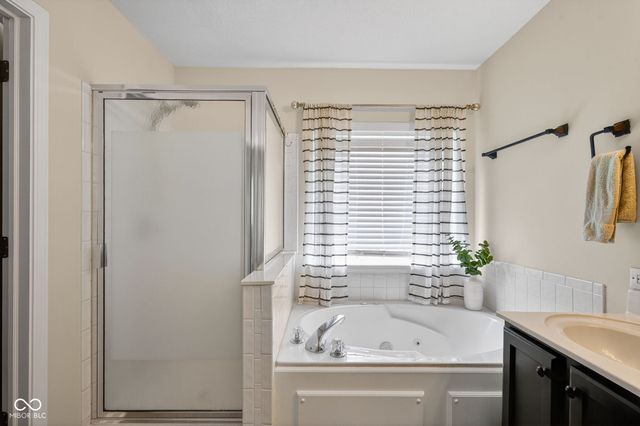 12675 Adirondack Court, Fishers, IN 46037