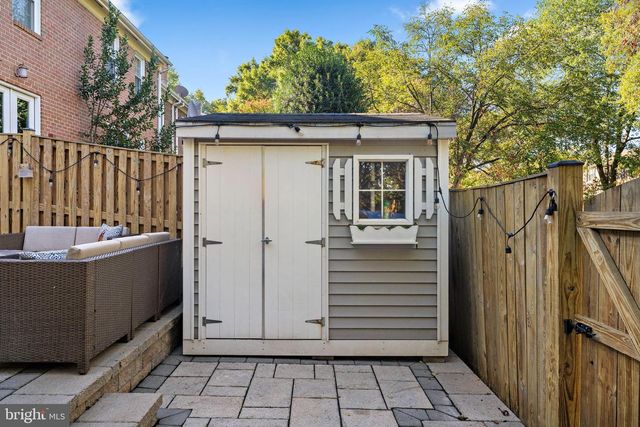 502 S HENRY ST, Alexandria, VA 22314