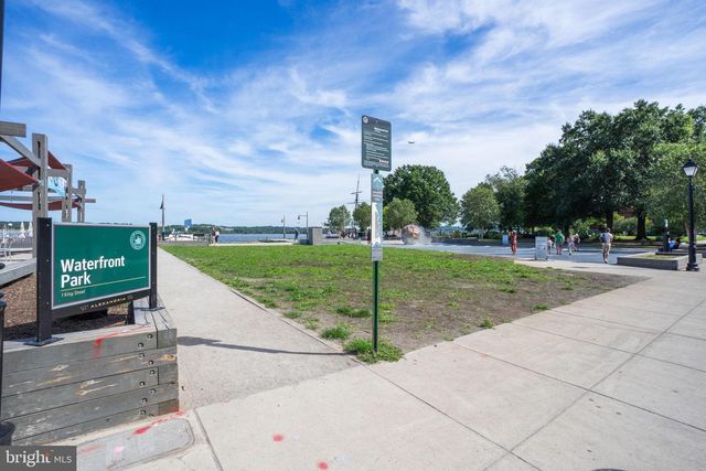 502 S HENRY ST, Alexandria, VA 22314