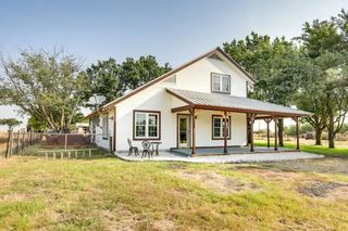 1616 County Road 463, Coupland, TX 78615