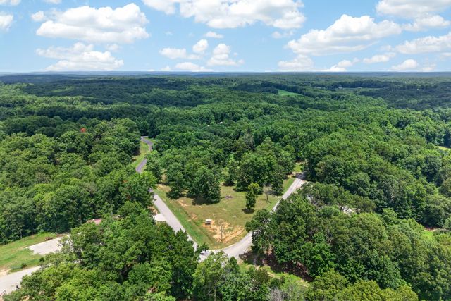 513 Valley Ridge Rd, Jamestown, TN 38556