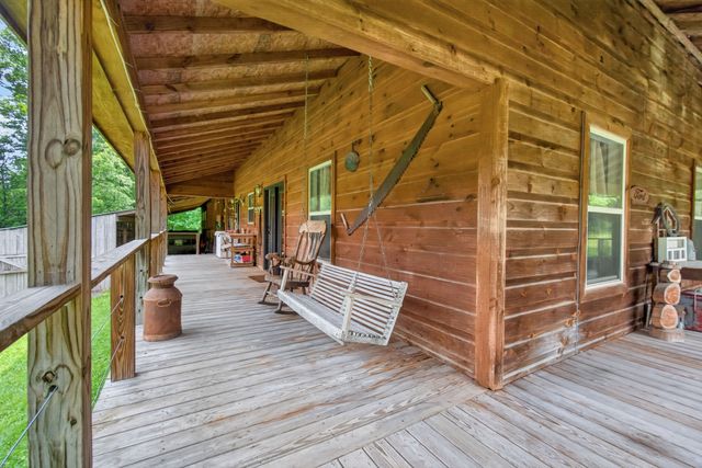 513 Valley Ridge Rd, Jamestown, TN 38556
