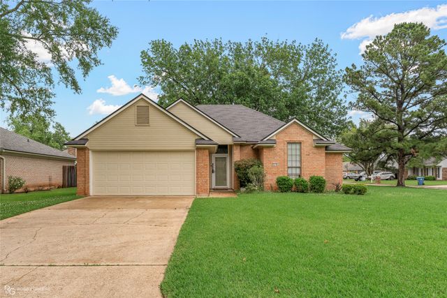 5138 Heatherten Drive, Bossier City, LA 71111