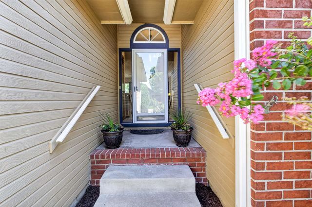 10502 W Taft St., Wichita, KS 67209