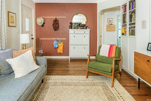 206 E Hillside Drive, Bloomington, IN 47401