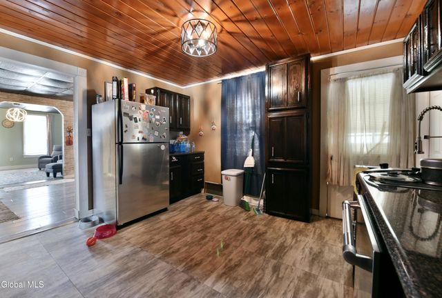 107 Dove Street, Johnstown, NY 12095