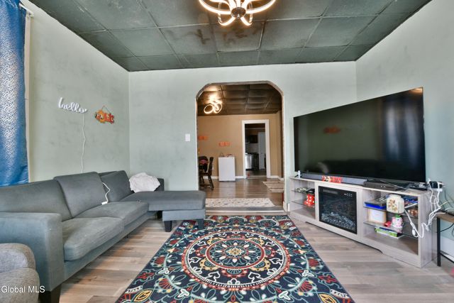 107 Dove Street, Johnstown, NY 12095