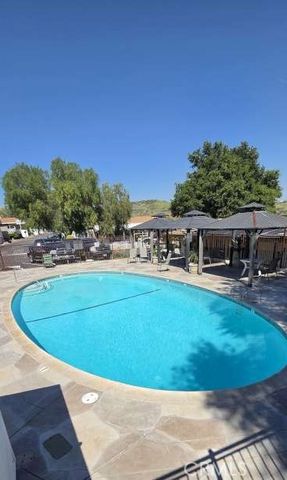 30000 Hasley Canyon 31, Castaic, CA 91384