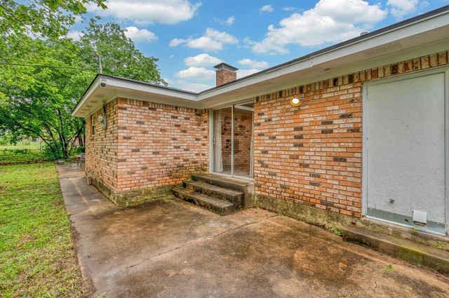 7741 Fairway Road, Woodway, TX 76712