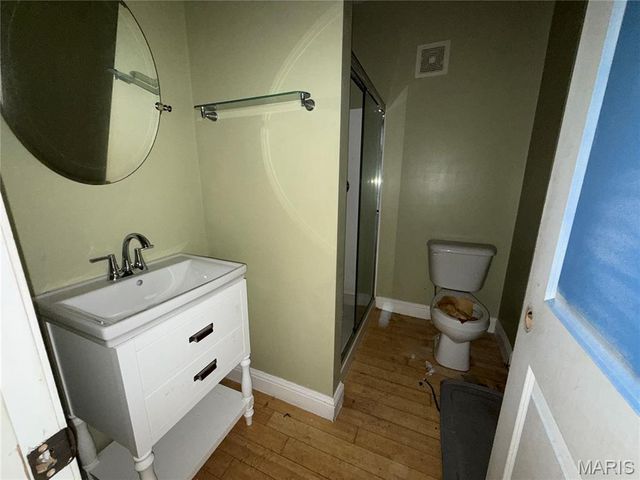 3932 Schiller Place, St Louis, MO 63116