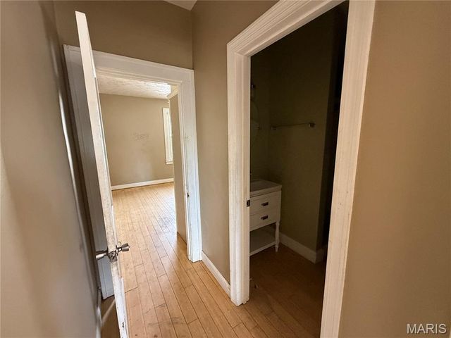 3932 Schiller Place, St Louis, MO 63116