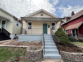 3932 Schiller Place, St Louis, MO 63116
