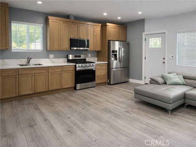 14673 Clymer St, San Fernando, CA 91345