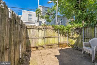 2519 E GORDON ST, Philadelphia, PA 19125