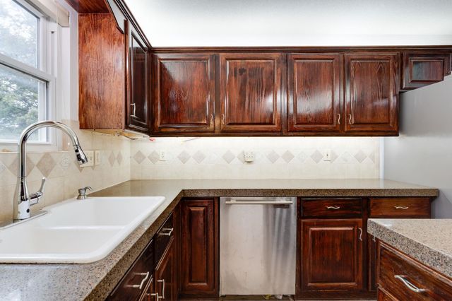 11236 E killarney cir, Wichita, KS 67206