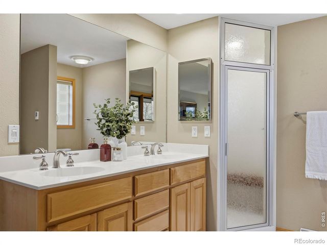 6006 Fox Hill Drive, Longmont, CO 80504