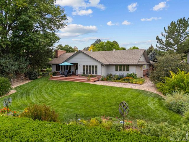 6006 Fox Hill Drive, Longmont, CO 80504