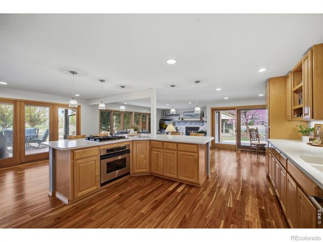 6006 Fox Hill Drive, Longmont, CO 80504